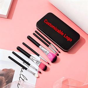 Nouveauté : Ensemble de 7 pinceaux de maquillage <span class=keywords><strong>Hello</strong></span> Mini <span class=keywords><strong>Kitty</strong></span> pour voyage, dans une boîte en métal, logo personnalisé et prix d'usine pour les yeux et le visage - Product Image 6