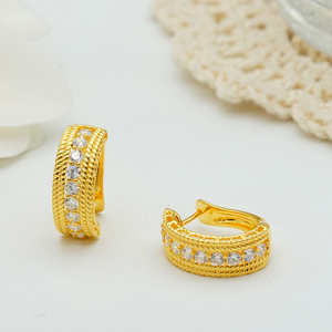 Pendientes de Oro Macizo de 9K/14K/18K de 0.72ct, Diseño Artesanal de Triple Hilera con Banda Trenzada Sofisticada para Joyería de Lujo Diaria - Product Image 6