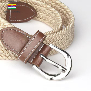Cinturón elástico tejido con punta de cuero elástico trenzado ajustable negro para hombre con logotipo personalizado - Product Image 3
