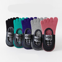 Chaussettes de yoga antidérapantes à cinq doigts pour femmes, chaussettes invisibles à blocs de couleur, pour fitness en salle, Pilates, danse, mélange de coton