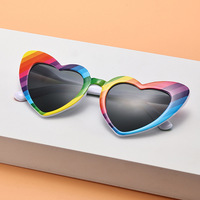 Mignon rétro coeur lunettes de soleil femmes coloré mode lunettes Bachelorette mariage fête faveurs Photo accessoires Festival accessoires
