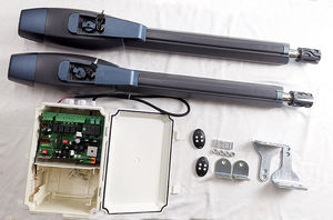 Ouvre-porte pivotant automatique moderne CSSGO-09 porte à bras linéaire avec moteur DC 24V poids maximum 400kg pour une utilisation dans le <span class=keywords><strong>garage</strong></span> dans les villas et les hôtels - Product Image 4