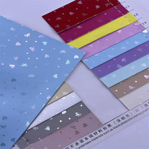 Tissu en <span class=keywords><strong>cuir</strong></span> synthétique imprimé numérique Tissu imprimé en faux <span class=keywords><strong>cuir</strong></span> pour portefeuille/sac/canapé/couvercle en verre - Product Image 2