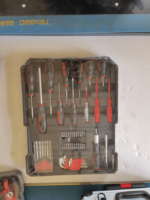 Kit d'outils combinés 187 pièces personnalisable pour réparation automobile, avec cliquet et douilles en acier