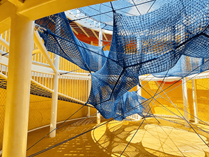 <span class=keywords><strong>Filet</strong></span> d'escalade <span class=keywords><strong>en</strong></span> <span class=keywords><strong>corde</strong></span> plastique personnalisable pour aire de jeux extérieure, pour le divertissement des enfants, certifié CE - Product Image 1