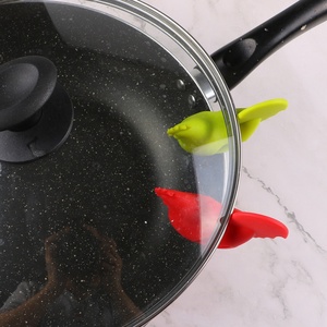 Multi-Function Eco-Friendly Silicone Rooster Utensil Holder Anti-Overflow Pot Pan Clip Dishwasher Safe Kitchen <b>Accessories</b> Rests - Product Image 4