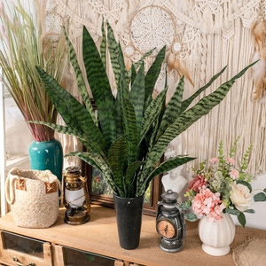 Venta al por mayor planta <span class=keywords><strong>de</strong></span> serpiente falsa hojas <span class=keywords><strong>de</strong></span> PVC <span class=keywords><strong>Sansevieria</strong></span>, decoración del hogar Planta artificial tropical hojas verdes planta <span class=keywords><strong>de</strong></span> serpiente artificial - Product Image 6