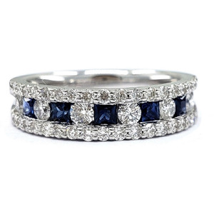 Bagues de mariage classiques modernes en or blanc 18 carats de haute qualité avec saphir bleu taille brillant rond pour femmes - Product Image 1