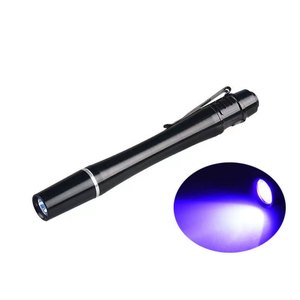 365nm 3W แบล็คไลท์ปากกาไฟมินิ LED พร้อมฟังก์ชั่นคลิปปากกา UV ไฟฉายสำหรับสัตว์เลี้ยงปัสสาวะตรวจจับการใช้ - Product Image 1