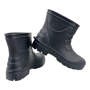 Bottes de pluie EVA noires antidérapantes YL-25131 pour hommes, résistantes à l'eau, pour l'extérieur, la ferme et la pêche, vente en gros - Product Image 2