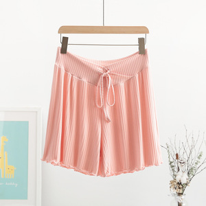 Pantaloncini Premaman Estivi <span class=keywords><strong>in</strong></span> Tessuto Fresco ed Elastico, Shorts per Gravidanza con Fascia <span class=keywords><strong>in</strong></span> Vita Regolabile, Abbigliamento Premaman Emotion Moms - Product Image 4