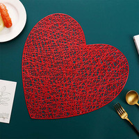 38cm PVC Creux Coeur Conception Napperons Isolation Thermique