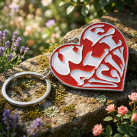 Nouveau porte-clés en métal personnalisé en forme de cœur, lettres en relief 3D, porte-clés en émail, porte-clés personnalisés pour la promotion de la marque et l'usage quotidien