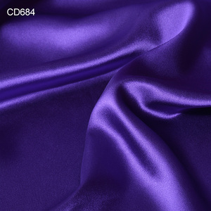 HYSK Purple Natural 30 Momme 100% Mulberry <strong>Charmeuse</strong> <strong>Silk</strong> Satin <strong>Fabric</strong> <strong>Wholesale</strong> All Stock for <strong>Silk</strong> Sleepwear Evening Dress - Product Image 2