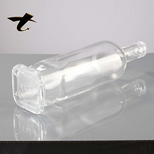 Bouteilles en verre transparentes personnalisables en gros de 330 ml, 500 ml, 750 ml, 1 L avec bouchon à vis – Solutions intégrées pour boissons et jus - Product Image 6