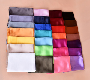 Nouvel Arrivage – <span class=keywords><strong>Foulard</strong></span> Hijab <span class=keywords><strong>Uni</strong></span> pour Femme, 90x90cm, Luxe, Couleurs Unies Variées, <span class=keywords><strong>Carré</strong></span> en <span class=keywords><strong>Soie</strong></span> Artificielle Satinée - Product Image 3