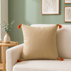 Housse de coussin décorative en lin de qualité supérieure avec détail de pompon aux coins |   Coussin décoratif texturé naturel pour canapé, chambre à coucher - Product Image 2