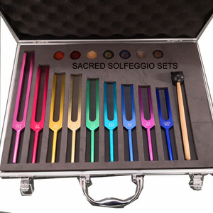 ชุดส้อมเสียงโซลเฟจิโอศักดิ์สิทธิ์สำหรับการบำบัดด้วยเสียง การบำบัดด้วยการสั่นสะเทือน และการบำบัดด้วยดนตรีสำหรับโยคะ - Product Image 4