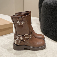 Bottes mi-mollet en cuir vegan pour femme, avec plateforme épaisse, boucle et anneaux argentés, disponibles en noir et marron