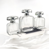Atomiseur carré rectangulaire vide de fantaisie Offre Spéciale sur mesure 30ml 50ml 100ml bouteille de parfum Spump de pulvérisation en verre