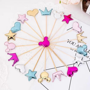 50 décorations de gâteaux en forme d'étoile, de cœur et de <span class=keywords><strong>couronne</strong></span>, parfaites pour les fêtes, les baby showers, les anniversaires, les mariages, fournitures de décoration scintillantes - Product Image 4