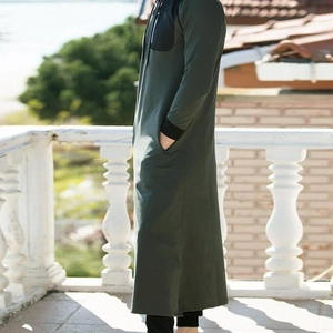 Thobe d'hiver pour hommes musulmans Sweat à capuche musulman en tissu à manches longues marocain arabe Dubaï islamique Thobe Abaya pour hommes - Product Image 5