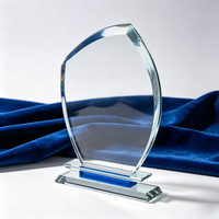 Offre Spéciale – Plaque en Verre Cristal Bleu, Trophée en Verre, Récompenses en Cristal – Logo Personnalisable, Vente en Gros à Prix Abordable