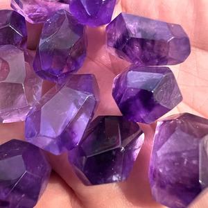 Pierres <span class=keywords><strong>de</strong></span> <span class=keywords><strong>cristal</strong></span> d'améthyste polies irrégulières, pierres brutes <span class=keywords><strong>de</strong></span> quartz naturel clair, pierres roulées, artisanat et cadeaux en pierres précieuses d'améthyste 18x13x8mm - Product Image 4