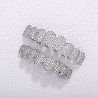 Grillz Hip Hop en laiton entièrement serti de zircons à huit dents, bijou dentaire pour Halloween, cosplay, rap, cadeau