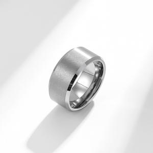 Bague en acier au tungstène pour hommes et femmes, surface <span class=keywords><strong>de</strong></span> sable neutre froid, anneau <span class=keywords><strong>de</strong></span> <span class=keywords><strong>mariage</strong></span>, ornement <span class=keywords><strong>de</strong></span> main en or <span class=keywords><strong>de</strong></span> tungstène <span class=keywords><strong>de</strong></span> 6 8 10 mm - Product Image 3