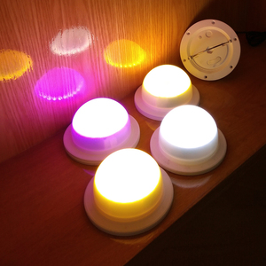 10 pièces livraison gratuite rapide Super lumineux RGB Rechargeable sans fil à piles Module d'éclairage LED pour voiture ou <span class=keywords><strong>lit</strong></span> - Product Image 6