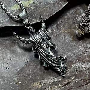 Collier pour homme en acier inoxydable 316, pendentif <span class=keywords><strong>de</strong></span> mode chrétien catholique, crucifix <span class=keywords><strong>de</strong></span> Saint Jude, zircon géométrique hip-hop - Product Image 4