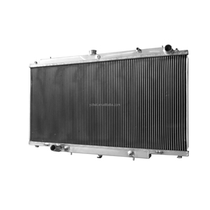 Plaque de refroidissement universelle Radiateur entièrement en aluminium pour Nissan Patrol/Safari Y61 1997-2009 4x4 OFF ROAD - Product Image 2