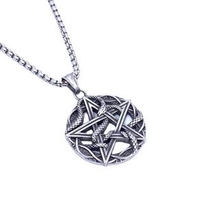 Collar Retro con Colgante de Serpiente y Estrella Pentagrama, Chapado en Oro, Estilo Vikingo, Joyería de Moda, Diseño Elegante en Acero Inoxidable, Venta al Por Mayor - Product Image 5