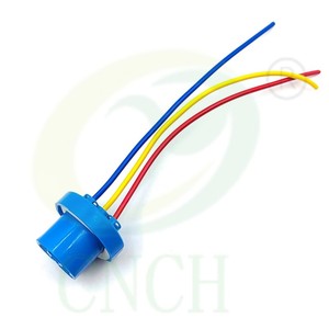 Harnais de queue de cochon de puissance femelle d'ampoule de phare Plug and Play 9004 HB1 pour camion Ford F150 - Product Image 6