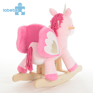 Caballo mecedora al aire libre <span class=keywords><strong>de</strong></span> madera rosada del bebé del juguete <span class=keywords><strong>de</strong></span> la felpa <span class=keywords><strong>de</strong></span> <span class=keywords><strong>los</strong></span> niños - Product Image 3