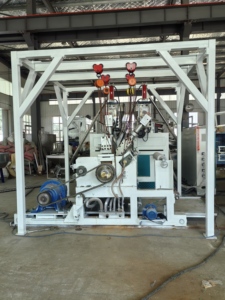 Ligne de production de tapis en herbe dorée épaissie à vis unique, extrudeuses pour <span class=keywords><strong>film</strong></span> PE et polystyrène, pour la fabrication de gazon artificiel vert - Product Image 2