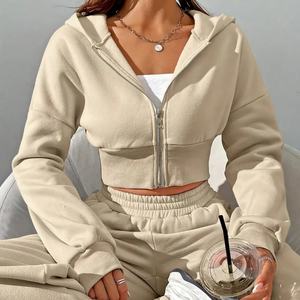 Fabricant OEM Crop Top Femme Sweat-shirts à fermeture éclair et Jogging Femme Couleur unie Manches longues Surdimensionné Ensemble de survêtement pour femme - Product Image 6