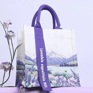 Sac fourre-tout en toile 3D de qualité supérieure avec logo personnalisé et bandoulière pour les entreprises, vente en gros de sacs en toile entièrement imprimés pour les universités - Product Image 4