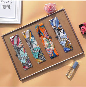 Mùa Hè Sang Trọng In Thiết Kế Mượt <span class=keywords><strong>Twill</strong></span> Satin Khăn 5*100Cm Dài Ribbon Hairbands Túi Xách Cổ Tie Cho Phụ Nữ - Product Image 2