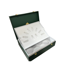 Boîte en bois d'acacia artisanale personnalisée avec broderie et logo en relief pour bijoux, thé, cadeaux d'entreprise, festivals - Product Image 3