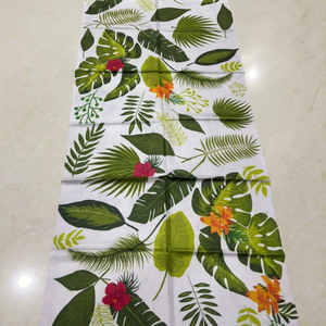 Écharpe en microfibre à imprimé floral tropical, châle, hijab, ultra doux, séchage rapide, paréo de plage pour femmes - Product Image 1