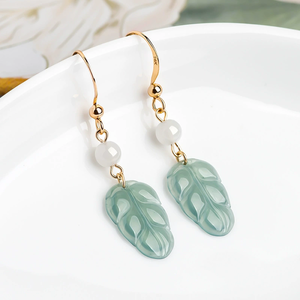 Pendientes de jadeíta natural auténtica de grado A, color azul agua, con plata S925 y jadeíta de grado hielo. - Product Image 2