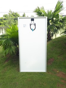 Panel Solar de 440W Fabricado en Vietnam, Módulo Fotovoltaico de Alta Eficiencia para Plantas de Energía Comerciales, Material de Alta Calidad - Product Image 4