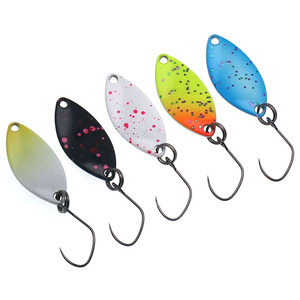 <span class=keywords><strong>Esca</strong></span> da Pesca Ondulante <span class=keywords><strong>per</strong></span> <span class=keywords><strong>Trota</strong></span>, Artificiali Spinner Ultraleggeri, Attrezzatura da Pesca <span class=keywords><strong>per</strong></span> <span class=keywords><strong>Persico</strong></span> e Spigola, 1.4g, 24mm - Product Image 1