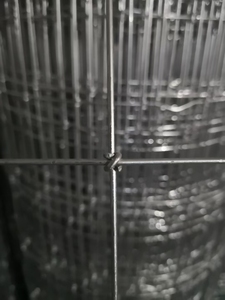 รั้วลวดเหล็กถักแบบหนาพิเศษ ขนาด 2x4 สำหรับม้า - Product Image 2