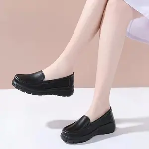 Nursing Shoes Hospital For Women Black Shoes With Wedge Heels Comfort Breathable Soft Bottom Flat Anti-slip Safety Work Shoes