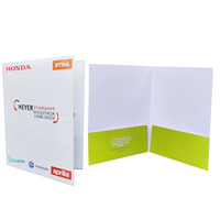 Dossier de présentation A4 personnalisé, écologique et recyclé, avec lamination mate, impression et emplacement pour cartes de visite