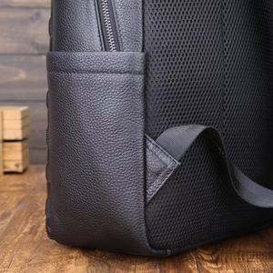 Sac à dos d'affaires à la mode en cuir de vachette véritable de première couche pour hommes, conception transfrontalière en PU de grande capacité pour ordinateur - Product Image 5