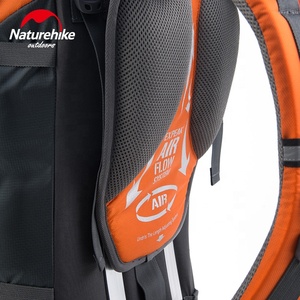 Sacs de voyage de randonnée en plein air Naturehike <span class=keywords><strong>70L</strong></span> + 5L <span class=keywords><strong>sac</strong></span> à dos d'escalade avec housse de pluie - Product Image 5